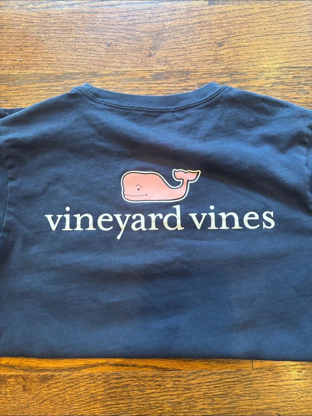 Vineyard Vines long sleeve tee- small